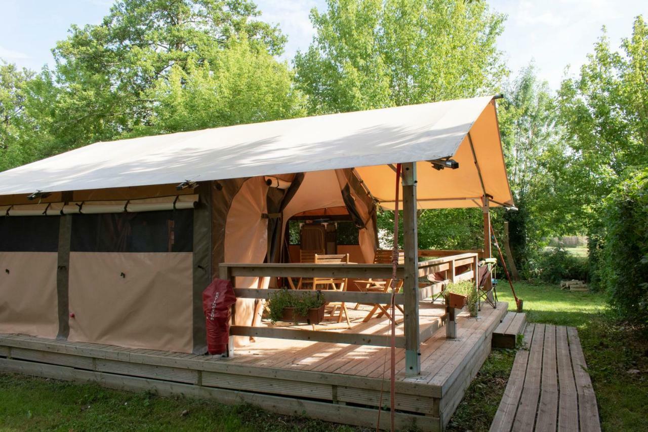 Camping L'Ilot Du Chail Sansais Eksteriør bilde