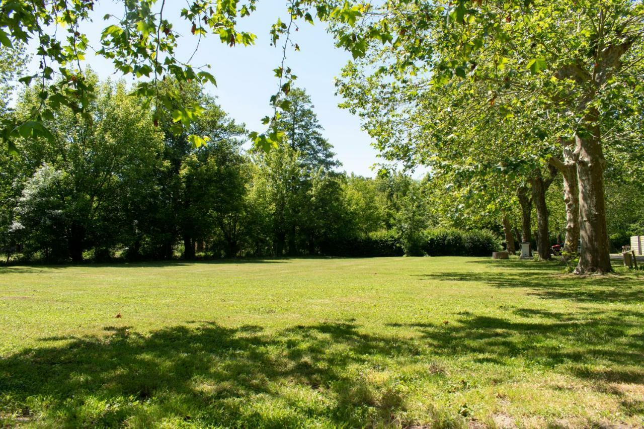 Camping L'Ilot Du Chail Sansais Eksteriør bilde