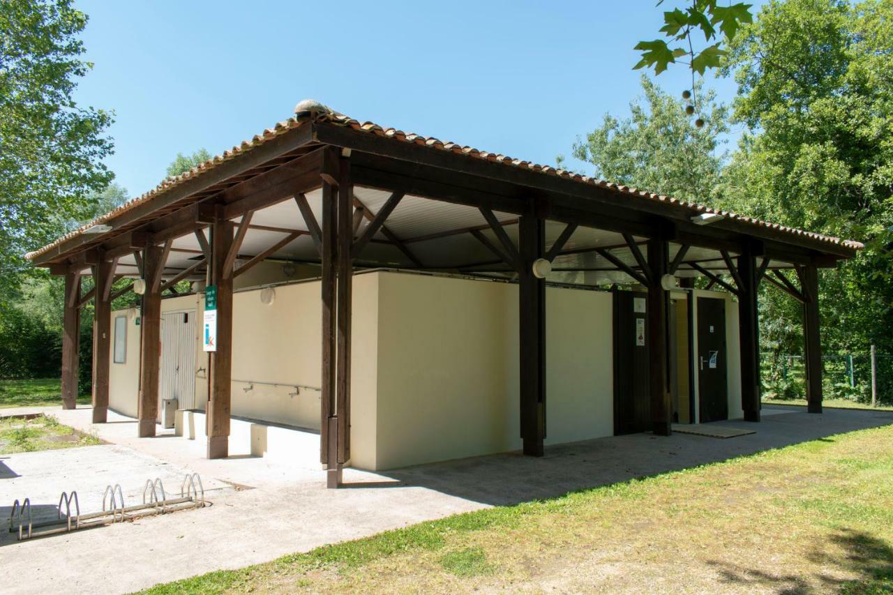 Camping L'Ilot Du Chail Sansais Eksteriør bilde