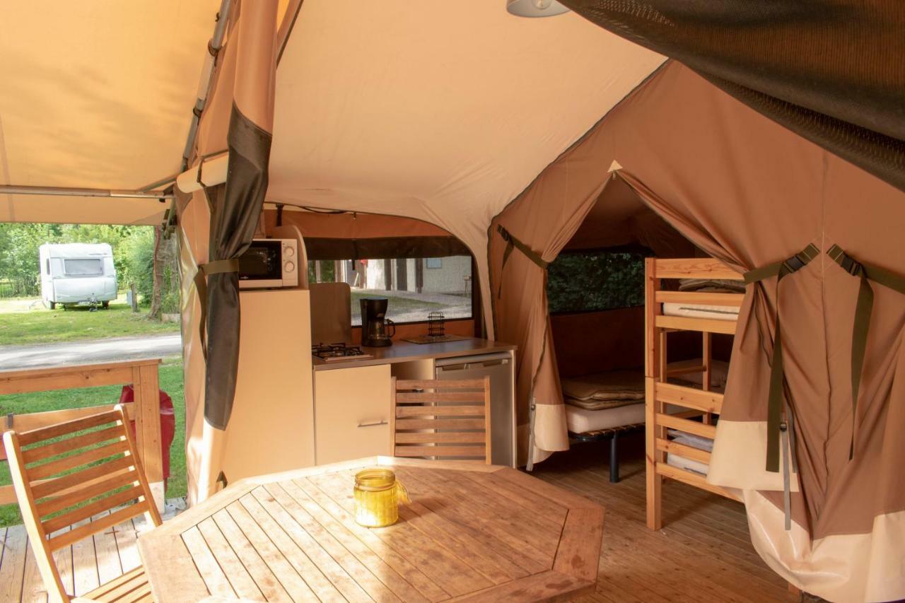Camping L'Ilot Du Chail Sansais Eksteriør bilde